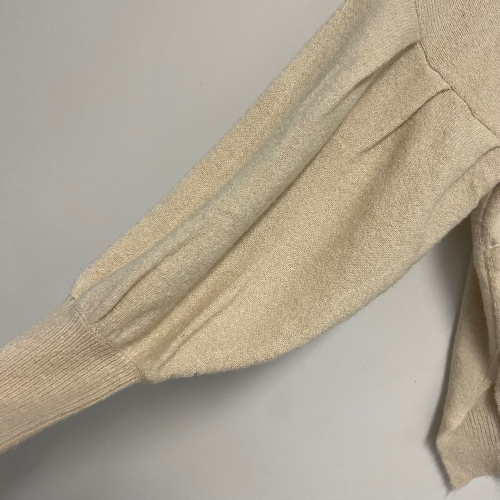 HYFVE  sweater - Picture 3 of 3